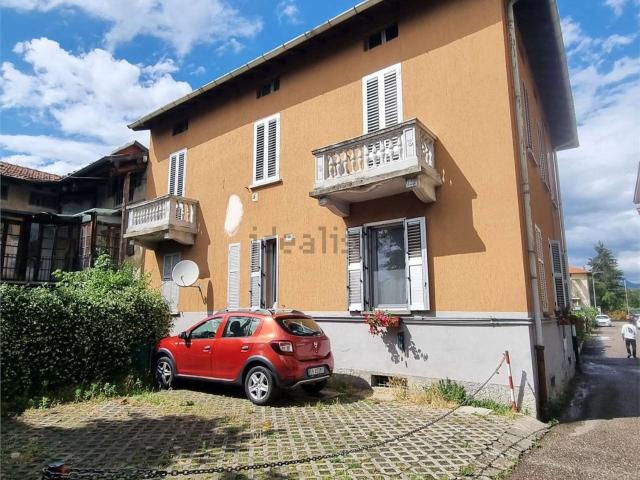 Appartamento in vendita a Valle Olona, Varese