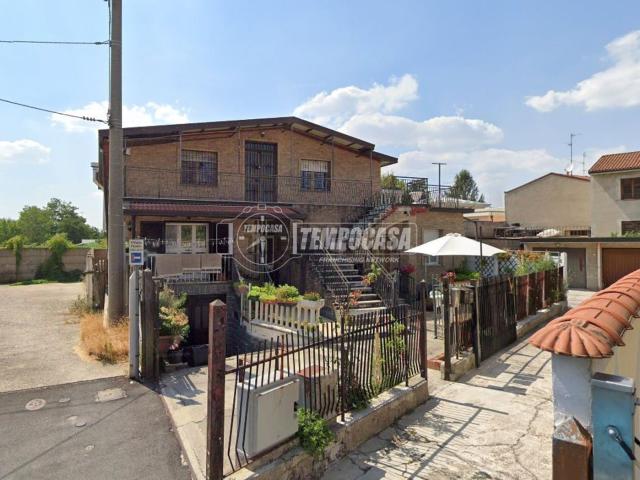 Appartamento in vendita a Bollate, Lombardia