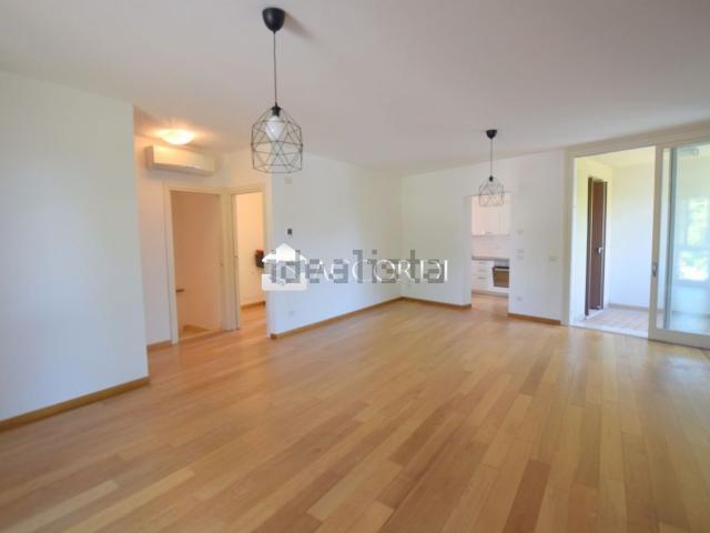 Appartamento in vendita a Guarda, Montebelluna