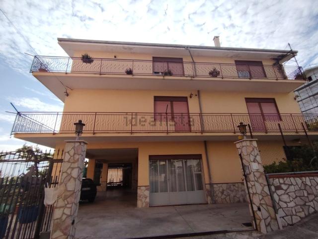 Appartamento in vendita a Montelepre, Sicilia