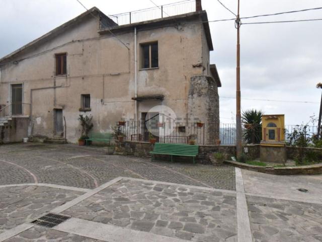 Appartamento in vendita a Laureana Cilento, Campania