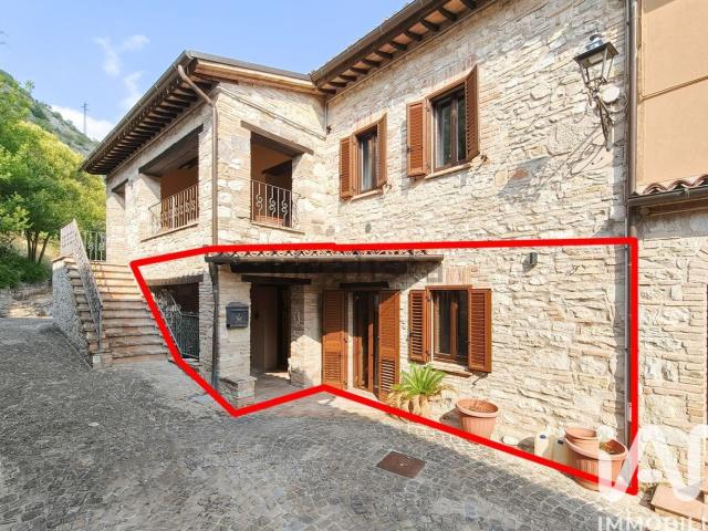 Appartamento in vendita a Valcimarra bassa, Caldarola