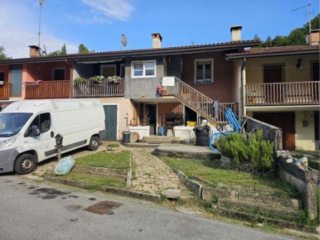 Appartamento in vendita a Castelnovo Del Friuli, Friuli-Venezia Giulia