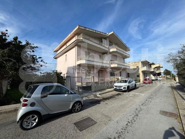 Appartamento in vendita a Due Torri, Rometta