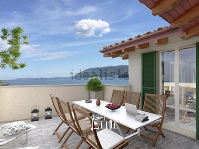 Attico in vendita a Suna, Verbania