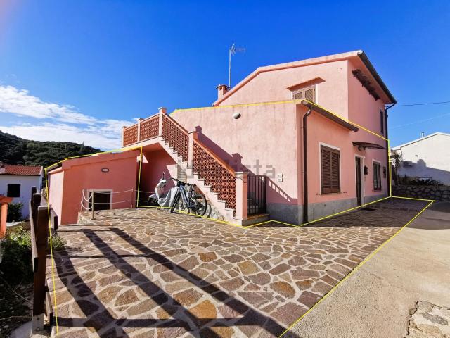 Appartamento in vendita a Pomonte, Marciana