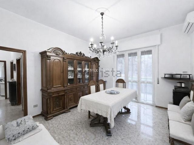 Appartamento in vendita a Concorezzo, Lombardia