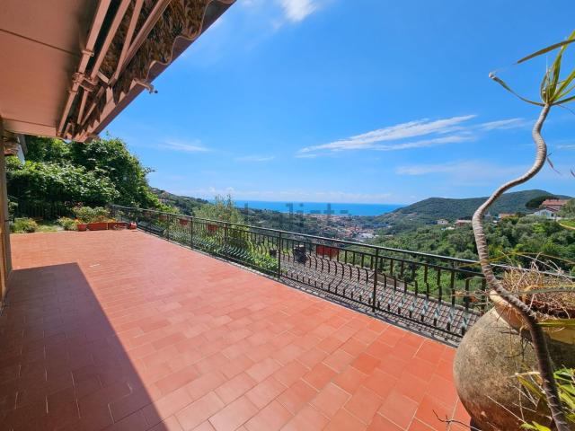 Appartamento in vendita a San Bartolomeo, Leivi