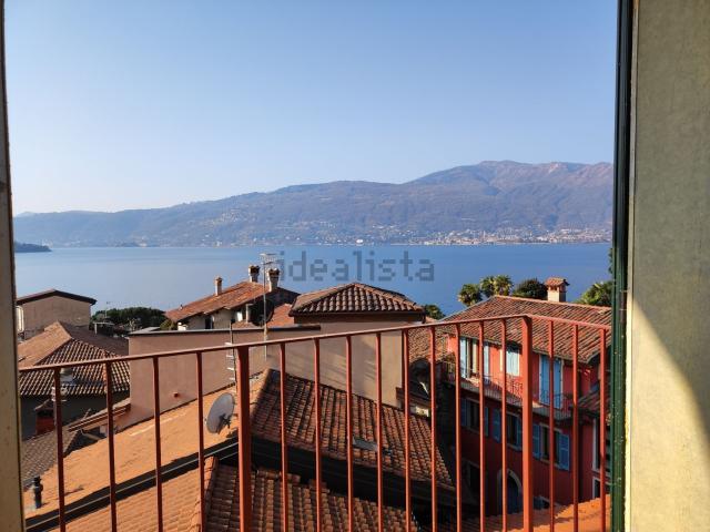 Attico in vendita a Suna, Verbania