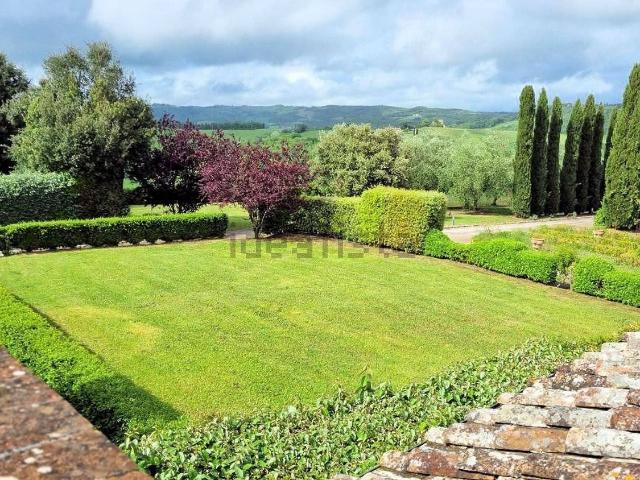 Appartamento in vendita a Volterra, Toscana