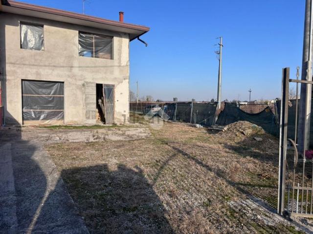 Appartamento in vendita a Ca' Loredan, Campolongo Maggiore