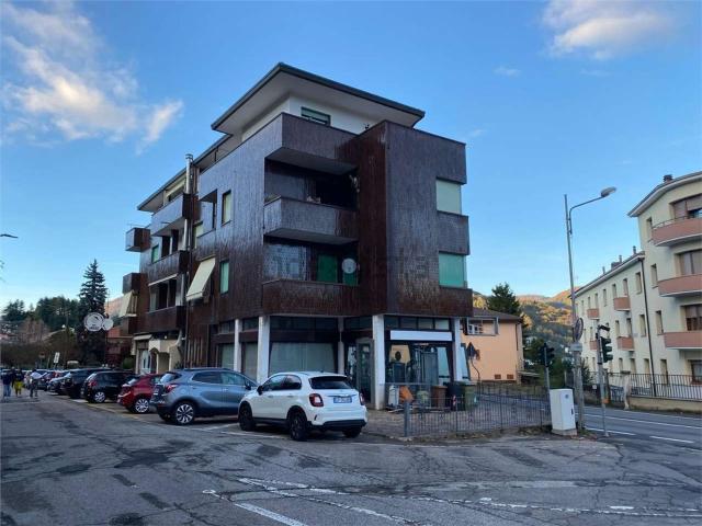 Appartamento in vendita a Comunità Montana del Piambello, Lavena Ponte Tresa