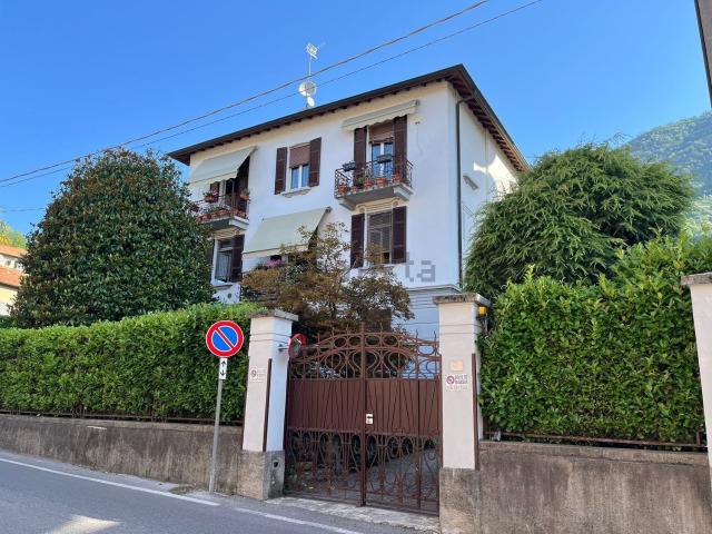 Appartamento in vendita a Maslianico, Lombardia