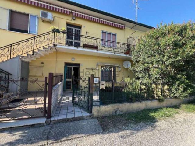 Appartamento in vendita a Legnago, Verona