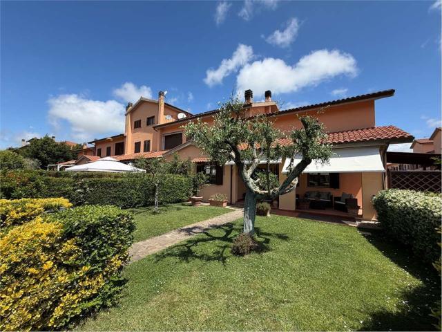 Appartamento in vendita a Principina Terra, Monte Argentario