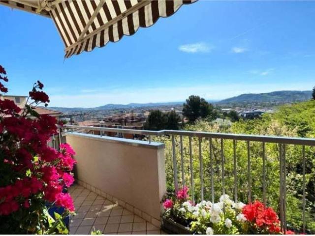 Appartamento in vendita a Montegranaro, Marche