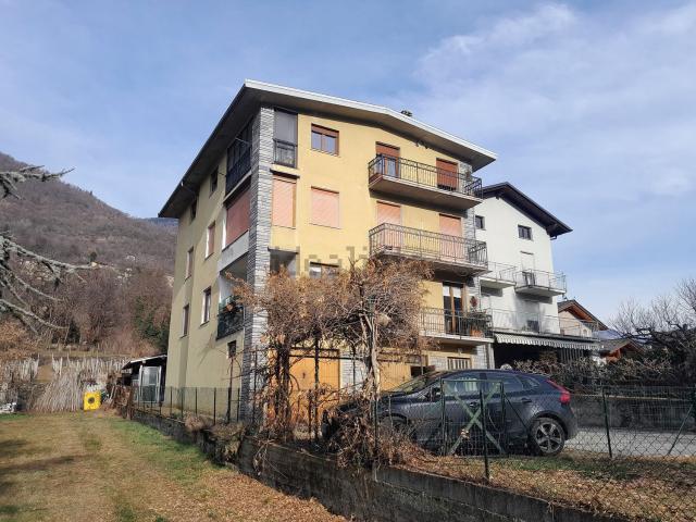 Appartamento in vendita a Montagna In Valtellina, Lombardia