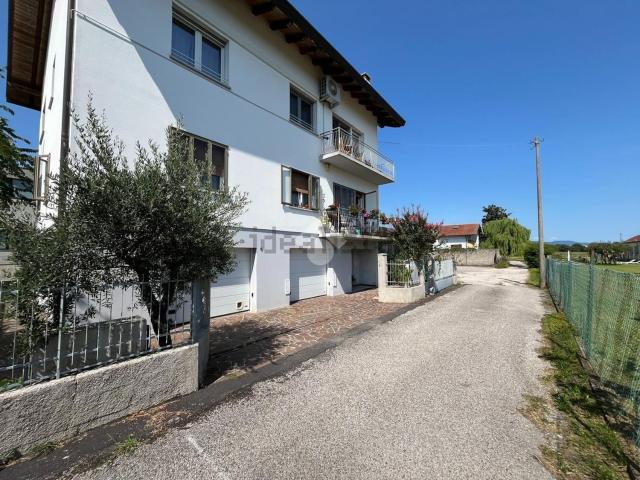 Appartamento in vendita a Paderno, Reana Del Roiale