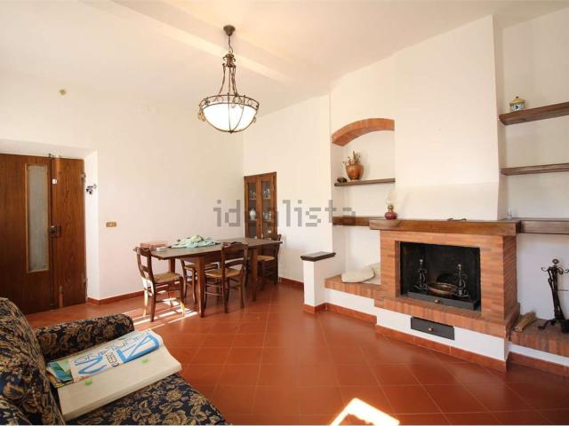 Appartamento in vendita a Buti, Toscana