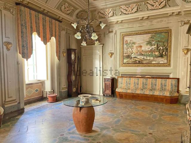 Appartamento in vendita a Larderello, Toscana