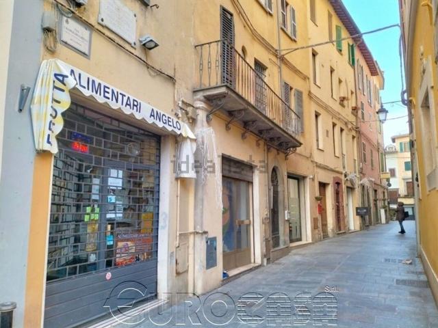 Appartamento in vendita a Umbertide, Umbria