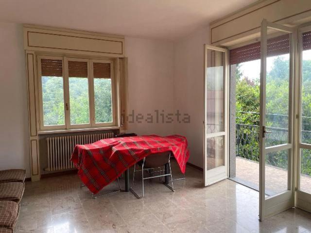 Appartamento in vendita a Gazzaniga, Lombardia