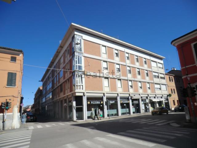 Appartamento in vendita a Centro cittadino, Ferrara