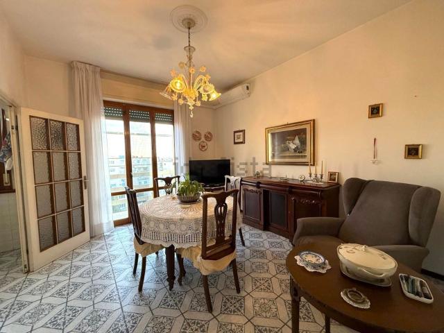 Appartamento in vendita a Cecina, Toscana