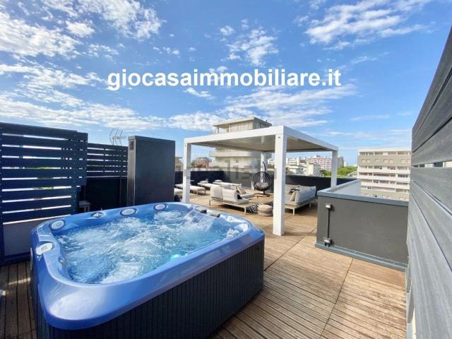 Attico in vendita a Lignano Pineta, Friuli-Venezia Giulia