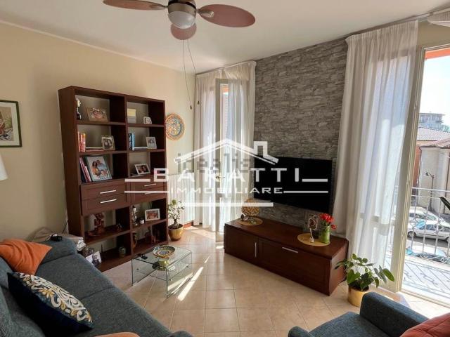 Appartamento in vendita a Moglia, Lombardia