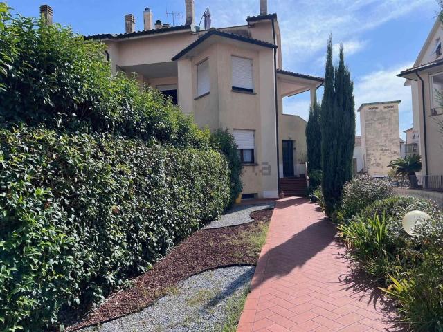Appartamento in vendita a Venturina Terme, Campiglia Marittima