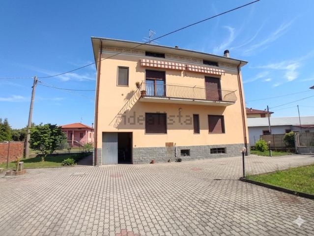 Appartamento in vendita a Gaggiolo, Piemonte