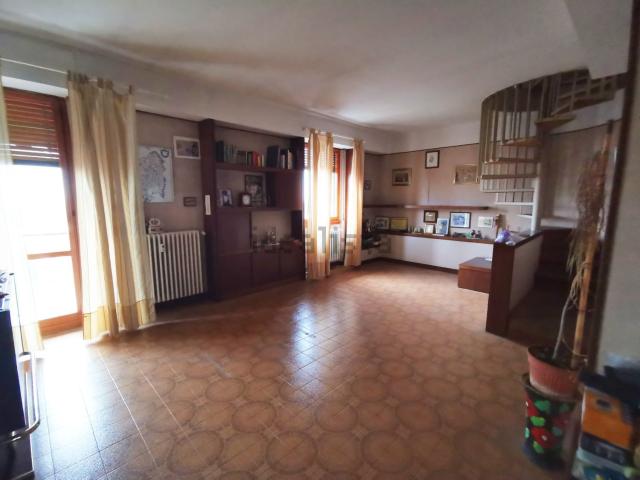 Attico in vendita a Piemonte, Alessandria