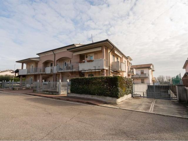 Appartamento in vendita a Mozzecane, Veneto