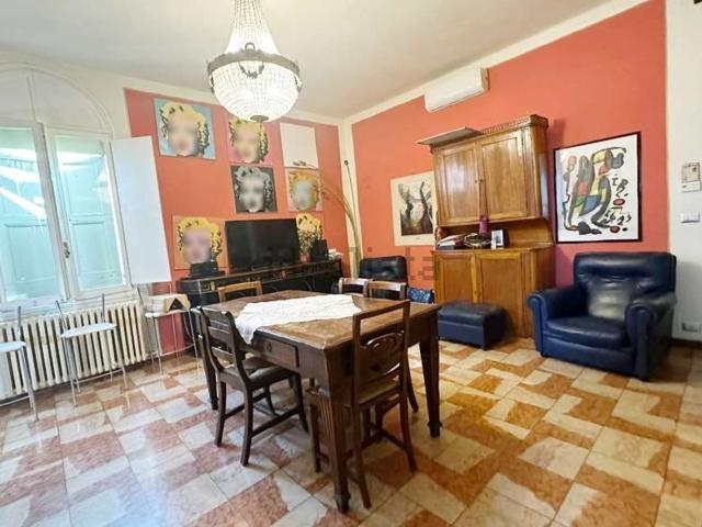 Appartamento in vendita a Bussolengo, Veneto