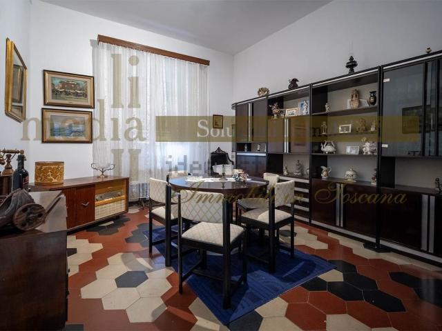 Appartamento in vendita a Livorno