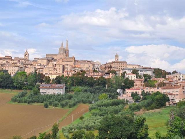 Appartamento in vendita a Piano, Ostra Vetere