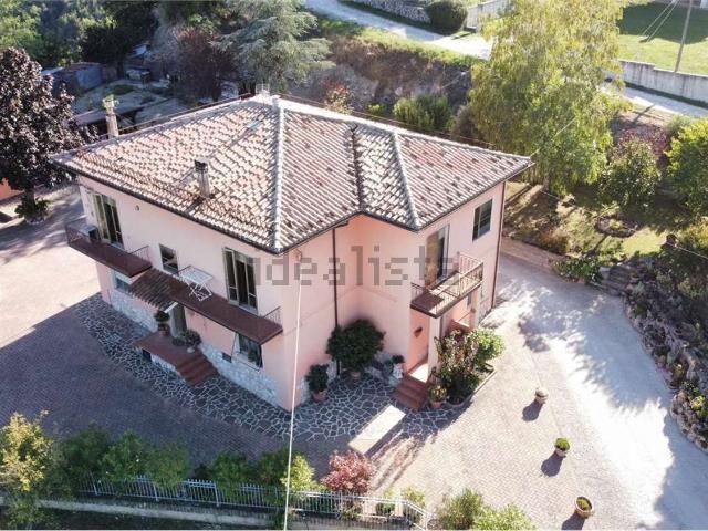 Appartamento in vendita a Marche, Macerata