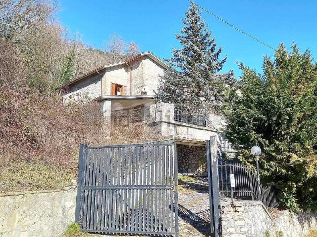 Appartamento in vendita a Rionero Sannitico, Molise