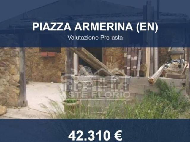 Appartamento in vendita a Piazza, Sicilia