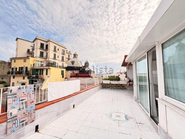 Appartamento in vendita a Rione Ortodonico, Pozzuoli