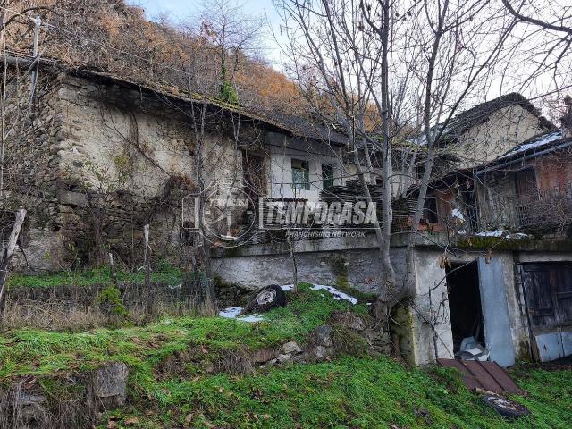 Appartamento in vendita a Roisan, Aosta