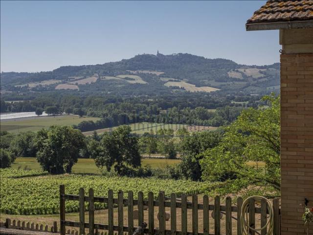 Appartamento in vendita a Montemolino, Todi