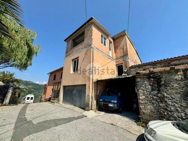 Appartamento in vendita a Crova, Moneglia