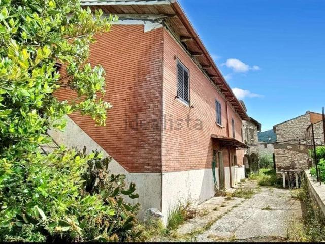 Appartamento in vendita a Guardea, Umbria