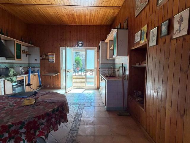 Appartamento in vendita a Nola, Campania