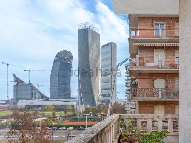 Appartamento in vendita a Municipio 8 di Milano, Milano