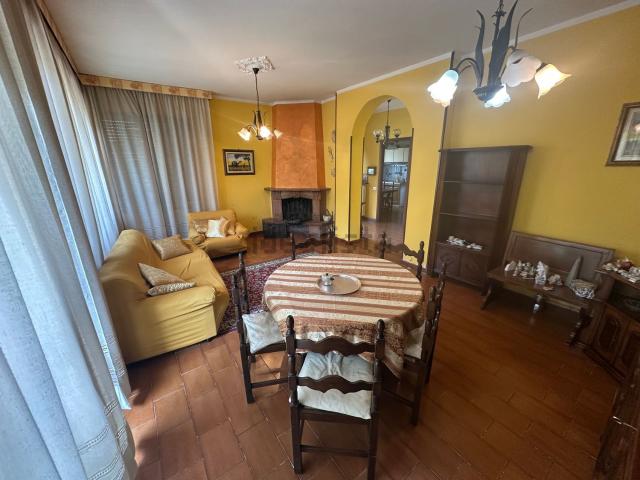 Appartamento in vendita a Barbarasco, Tresana