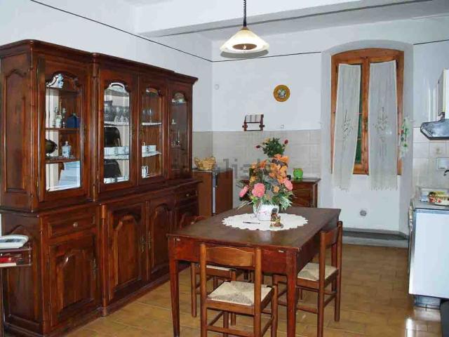 Appartamento in vendita a Laterina Pergine Valdarno, Laterina