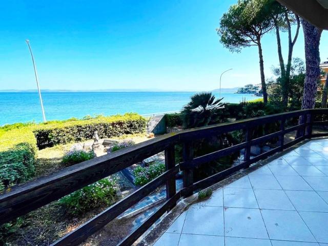Appartamento in vendita a Monte Argentario, Pozzarello